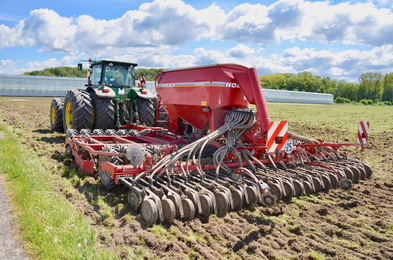 Bodenbearbeitung mit schwerer Technik